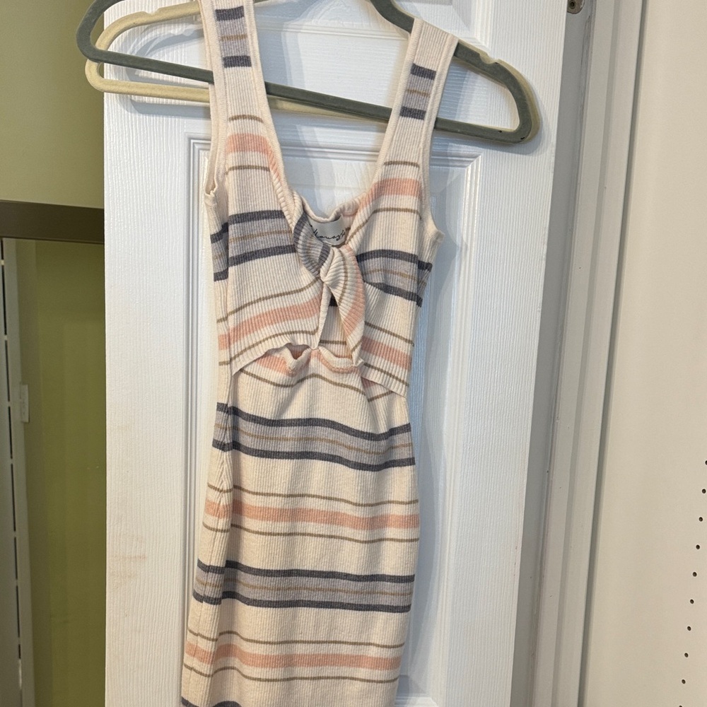 Vintage Havana Cream and Blue Striped Backless Dress with Knot